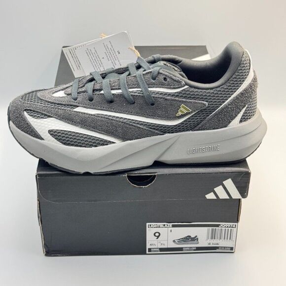 Adidas Light Blaze Women’s Running Shoes Size 9 NIB Grey Suede - Picture 4 of 5